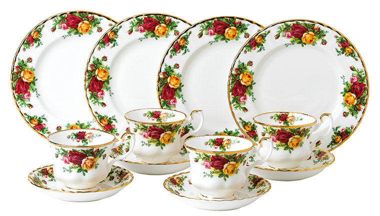 Old Country Roses 12 Piece Set Includes 4 x plates, 4 x teacups and 4 saucers, valued at AU$999