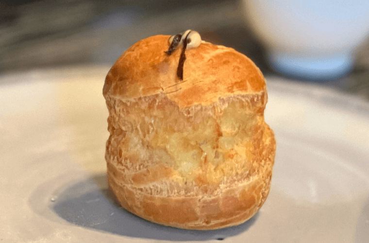 Parmesan gougere, chive & kombu