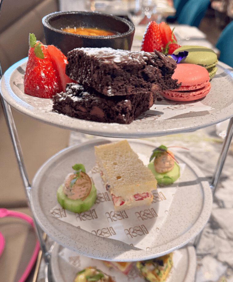 Oui Oui High Tea