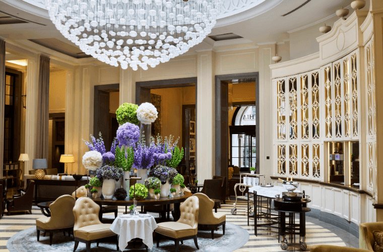 Crystal Moon Lounge, Corinthia London