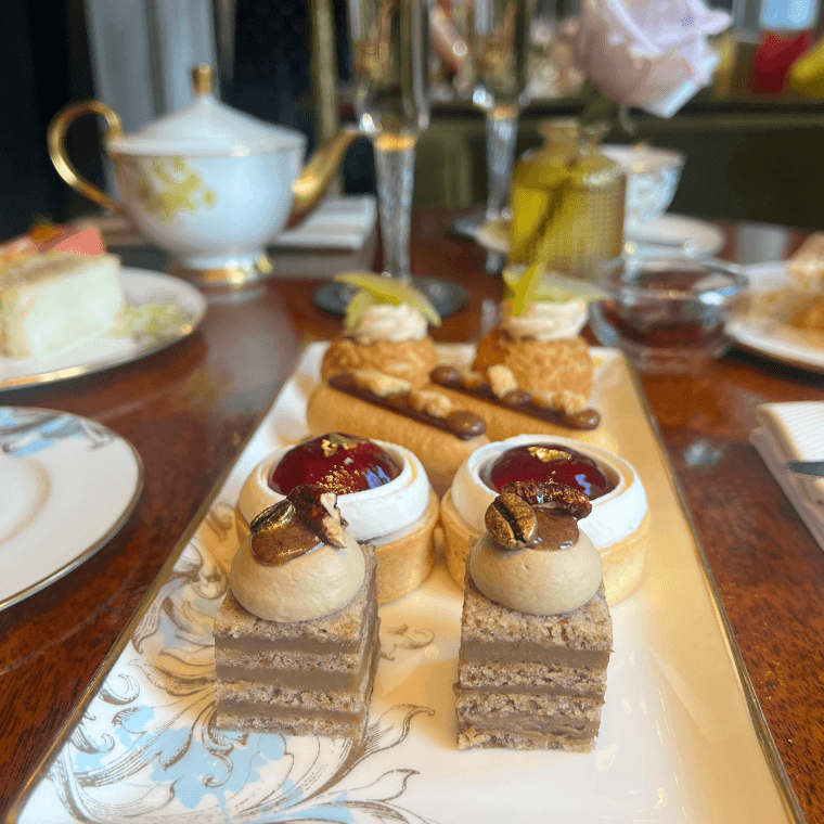 Caramelised Pecan Opera