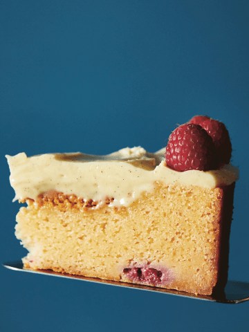 White Chocolate Mud Cake with Raspberries
